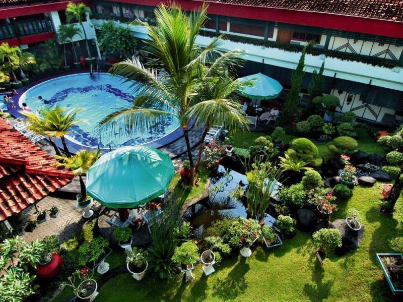 Peti Mas Hotel Malioboro Yogyakarta Exterior photo